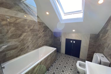 2 bed flat, Withington Road, Whalley Range, Manchester, M168EE - Image 6